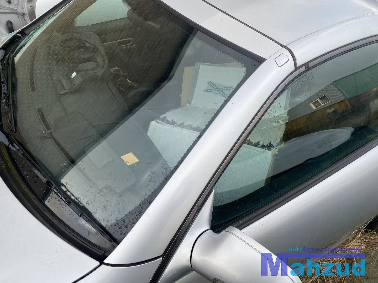 MERCEDES SLK R170 Zilver 744 Links raamlijst 1996-2004, Gebruikt, Mercedes-Benz AG, Mercedes-Benz, Mercedesstrasse 120
70372  Stuttgart, DE