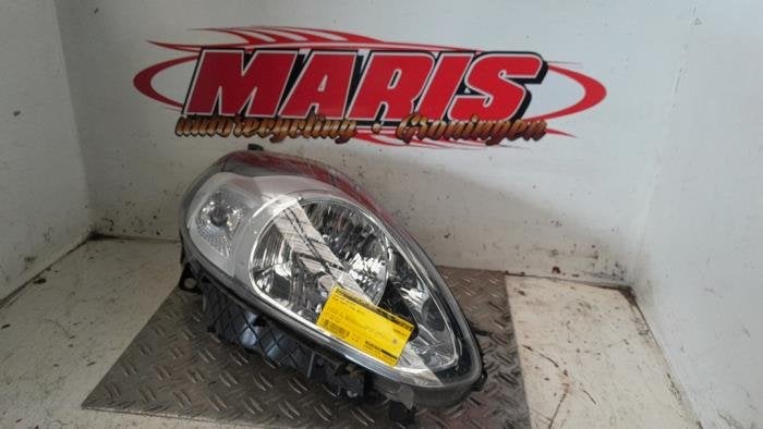 Phare droit d'un Fiat Punto, -, -, 3 mois de garantie, Utilisé
