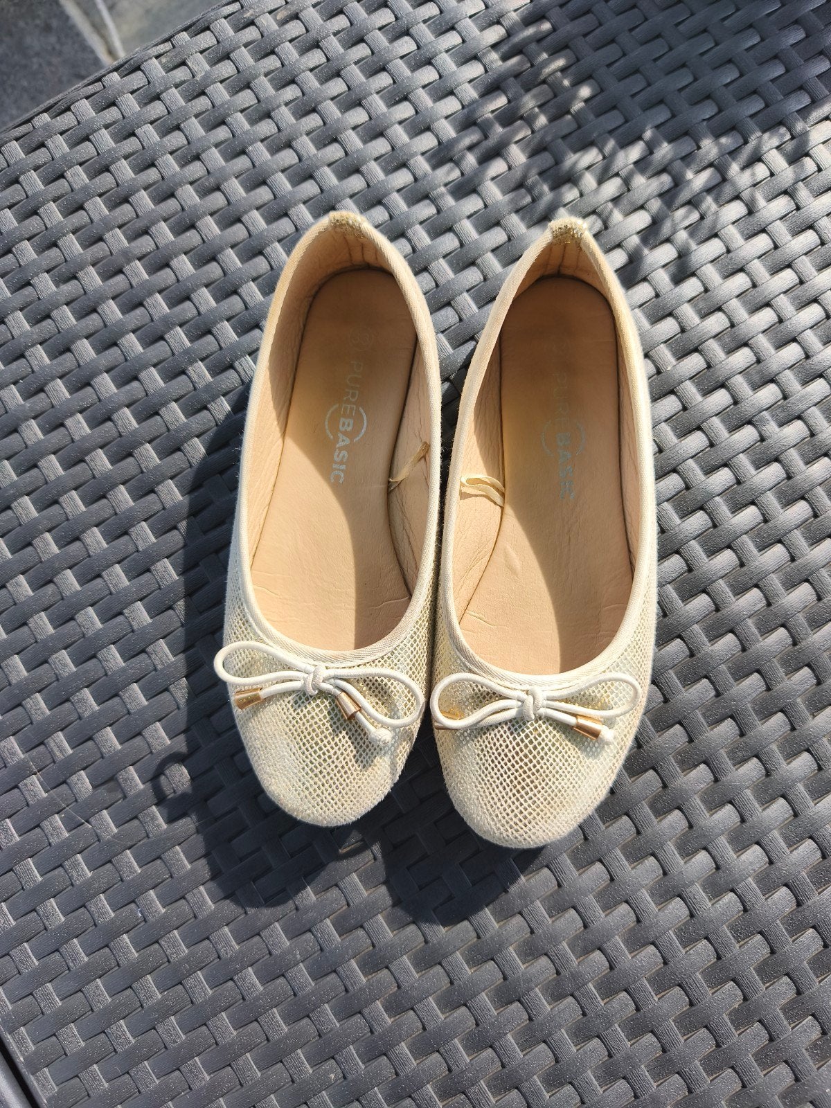 ballerines dorées pointure 33, Enfants & Bébés, Vêtements de bébé | Chaussures & Chaussettes, Enlèvement ou Envoi, Comme neuf