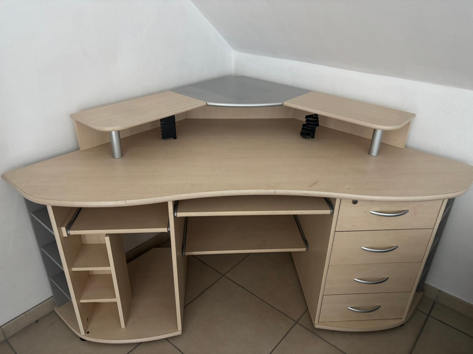 bureau, Ophalen, Zo goed als nieuw
