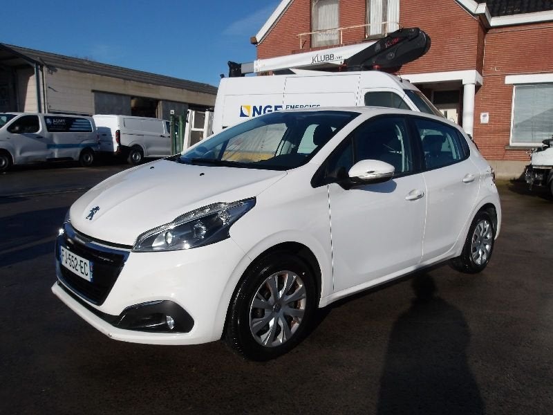 PEUGEOT 208  BENZINE 07/19, Achat, Boîte manuelle, ABS, Blanc