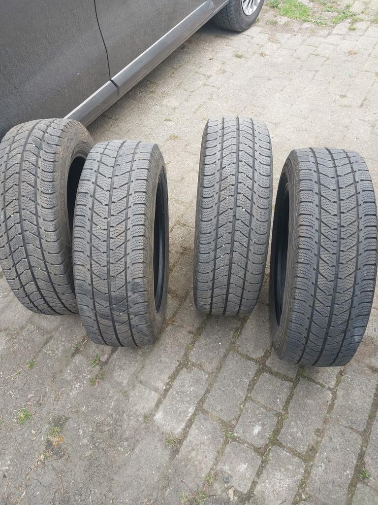 Pneus Hiver Uniroyal 195/65r16C, Ophalen, 16 inch, Winterbanden, Band(en)