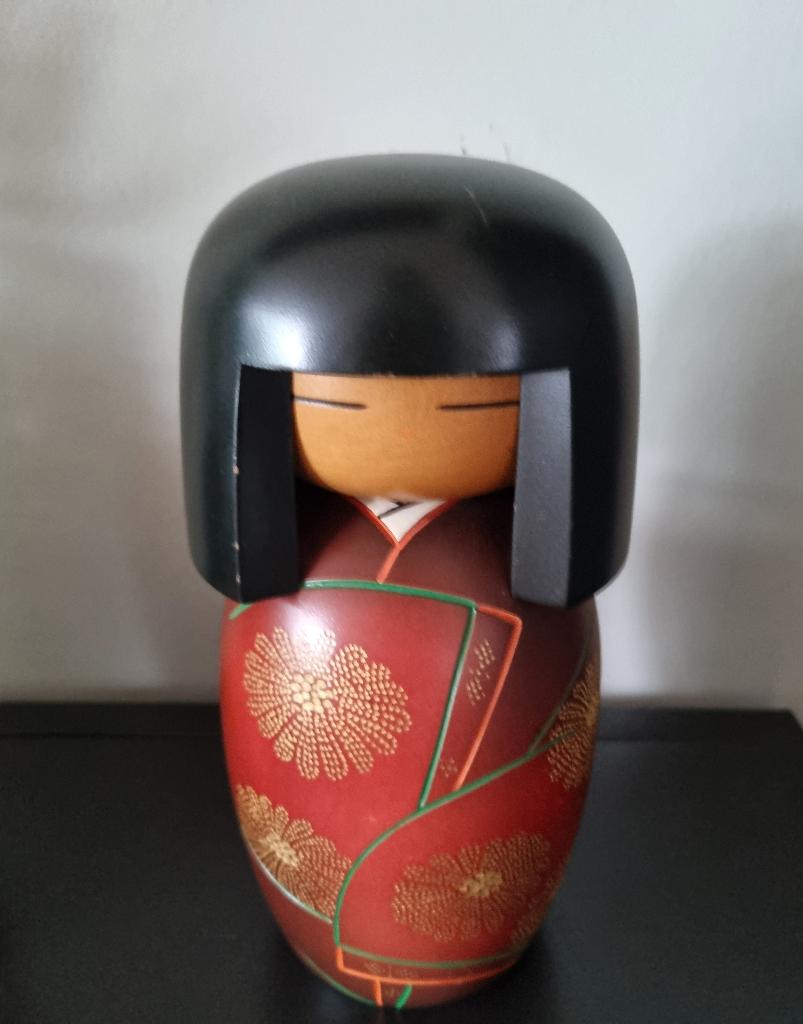 Magnifique grand kokeshi de Kisaku, Envoi