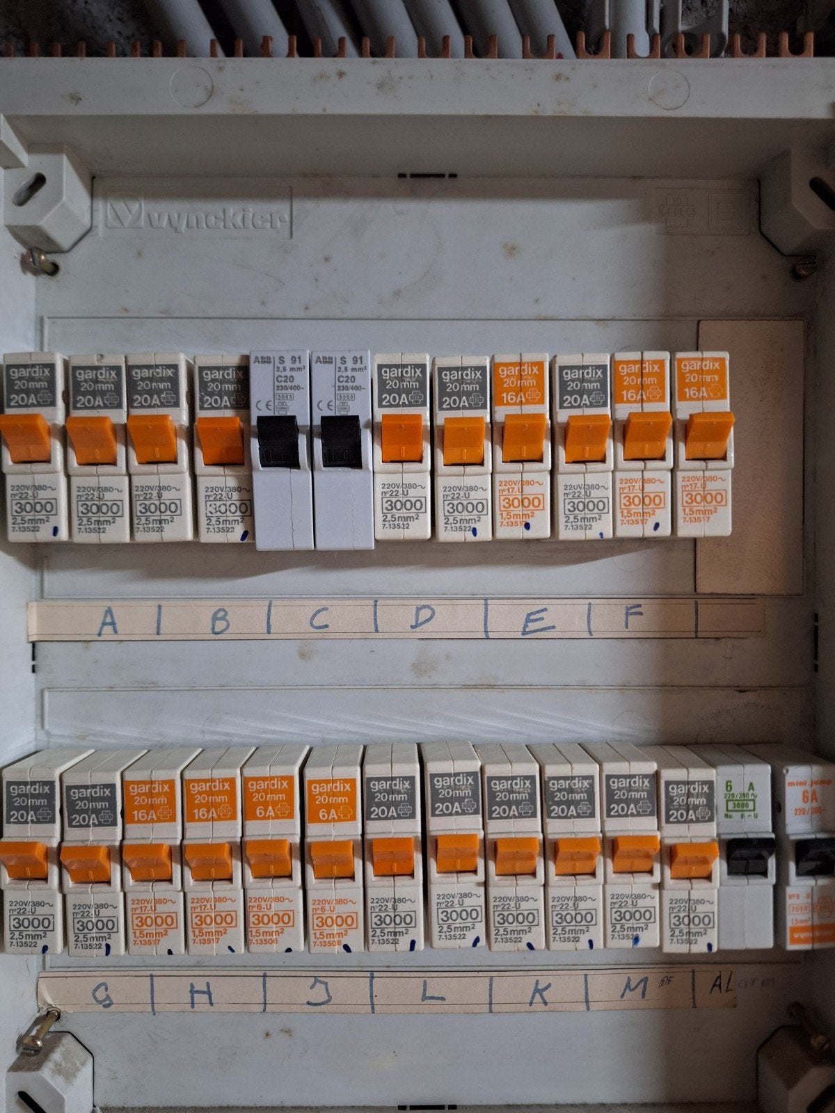 elektrische kast installatie onderdelen penautomaat zekering, Ophalen of Verzenden, Gebruikt, Overige merken
