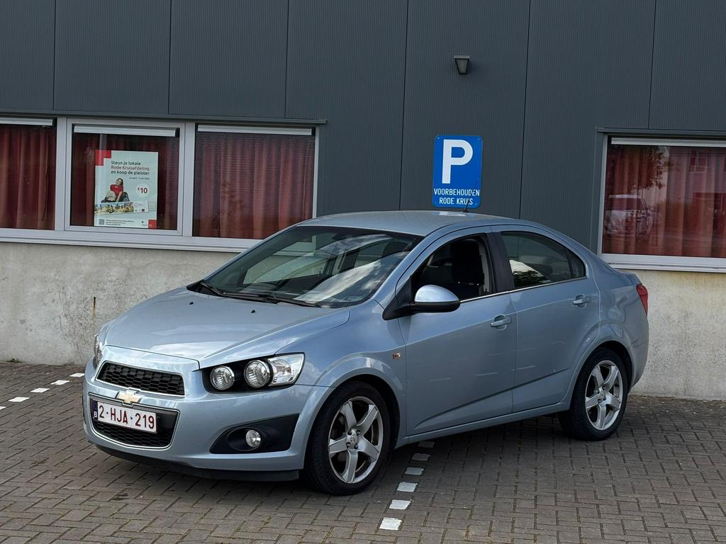 BESTE HIERBIJ VERKOOP IK MIJN PRACHTIGE: CHEVROLET AVEO BOUW, Auto's, Chevrolet, Bedrijf, Aveo, Radio, Ophalen of Verzenden