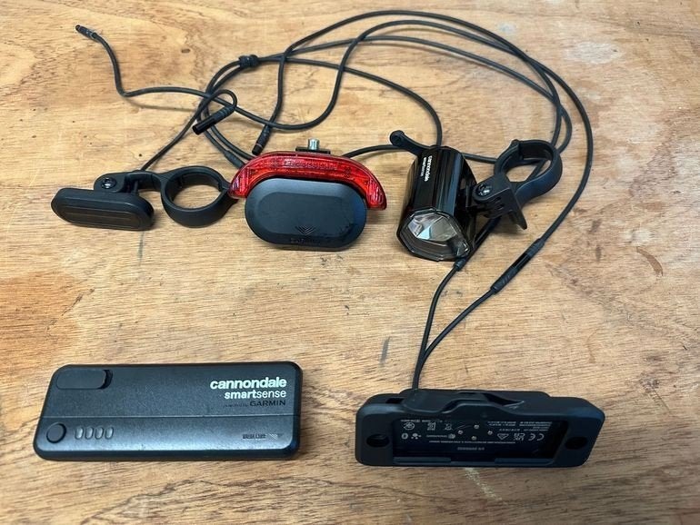 Cannondale SmartSense Gen 1 Synapse 2 RLE Garmin (complet), Enlèvement ou Envoi, Comme neuf, Autres types