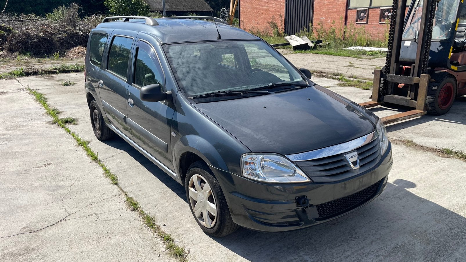 DACIA LOGAN 1.4 MPI - motor probleem, Auto's, Zwart, Logan, Bedrijf, Euro 4