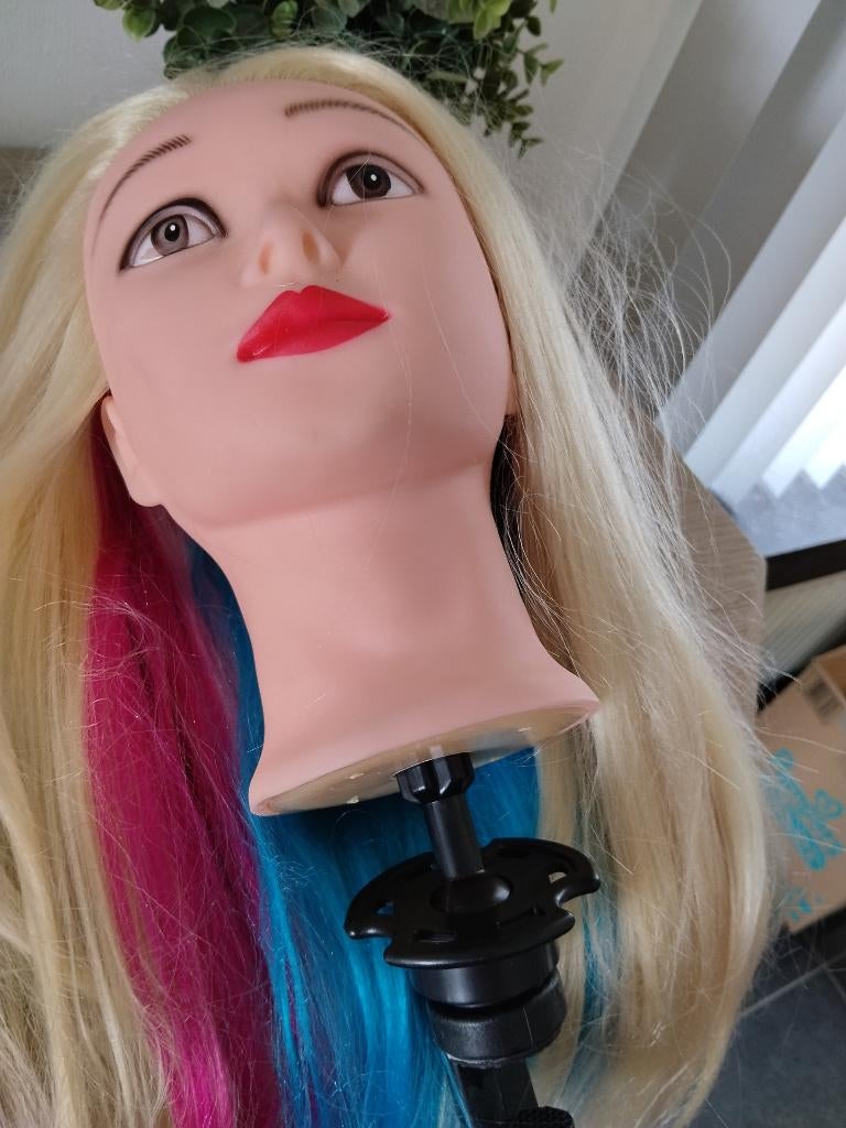 kappershoofd met heel lang haar, Ophalen of Verzenden, Zo goed als nieuw