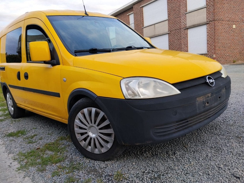 OPEL COMBO/1600cc BENZINE/BENZINE CNG/CAMIONNETTE, Auto's, Monovolume, Parkeersensor, Geel, Bedrijf