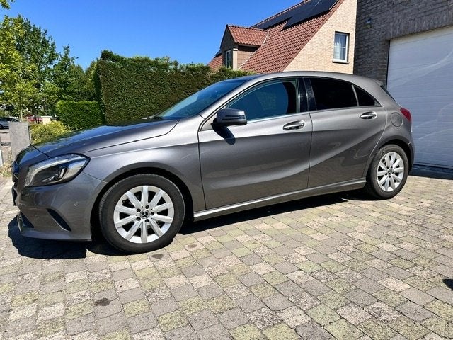 Mercedes A 180 D / AUTOMAAT/ XENON / 79000 KM !, Autos, 90 kW, Classe A, Achat, Euro 6