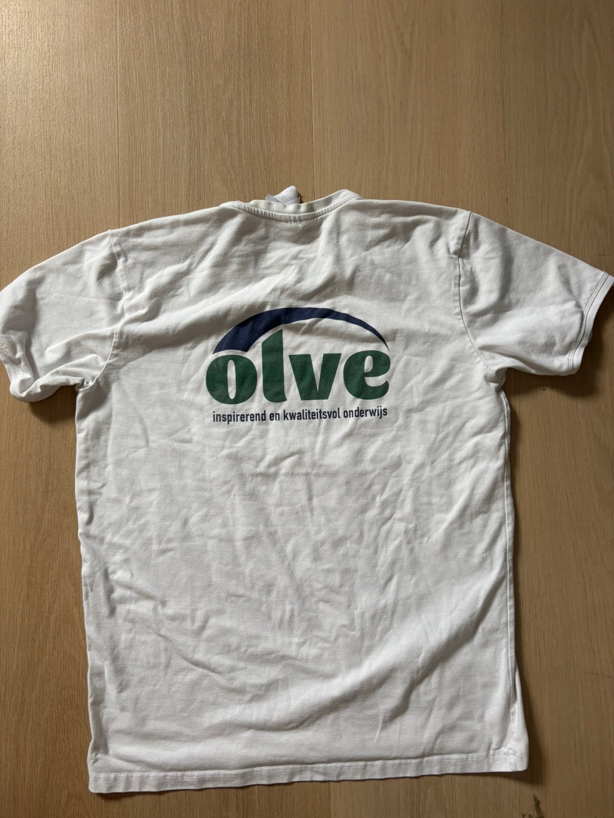 Olve Lo tshirt, Vêtements | Hommes, T-shirts, Enlèvement, Porté, Taille 48/50 (M)