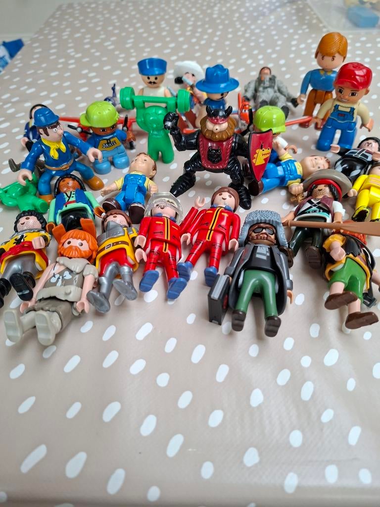 Verschillende playmobil mannetjes, Kinderen en Baby's, Speelgoed | Duplo en Lego, Ophalen, Duplo