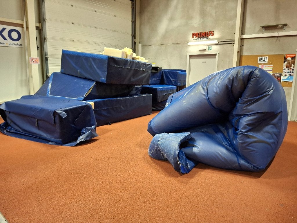 Oude valmatten atletiek (gratis), Enlèvement, Utilisé