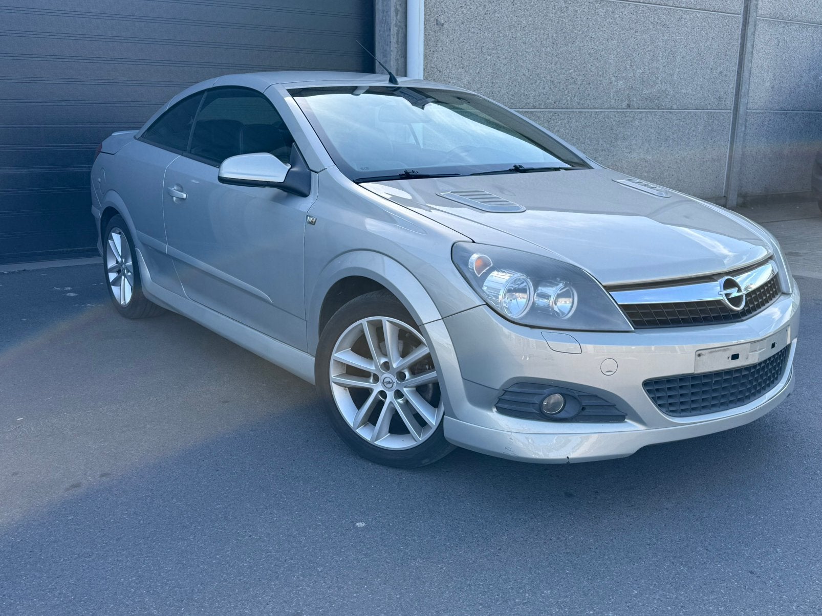 Opel Astra 1.6 benzine Cabrio, Autos, Cuir, Argent ou Gris, Achat, Entreprise