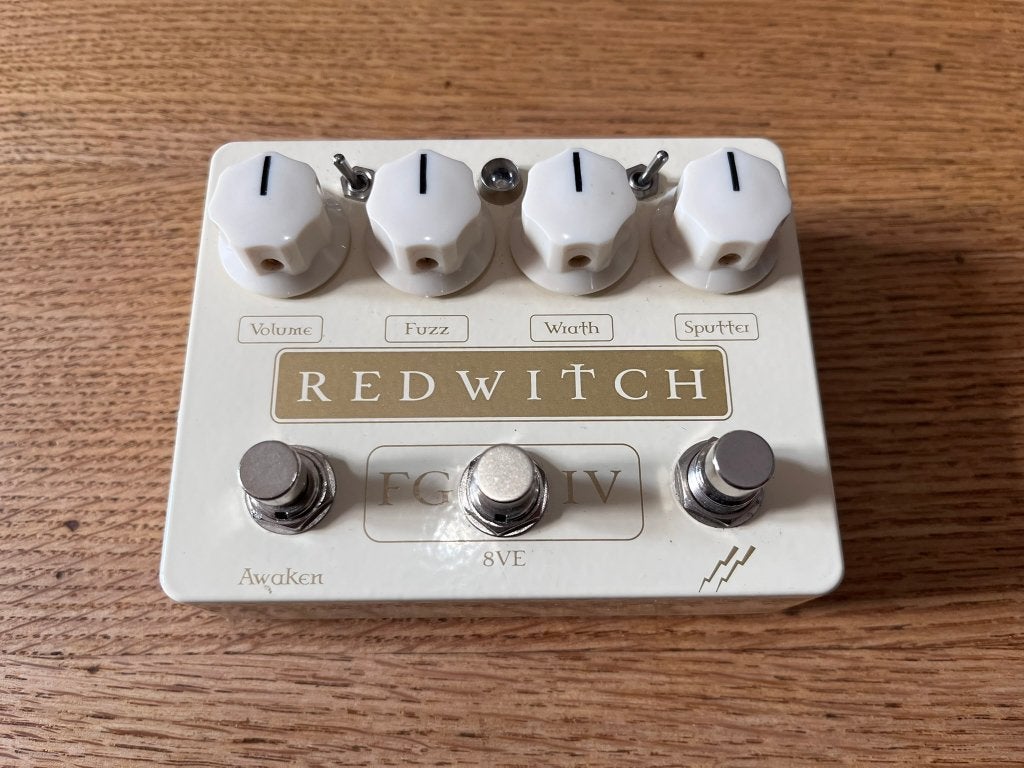 Red Witch Fuzz God IV, Musique & Instruments, Enlèvement ou Envoi, Neuf, Distortion, Overdrive ou Fuzz