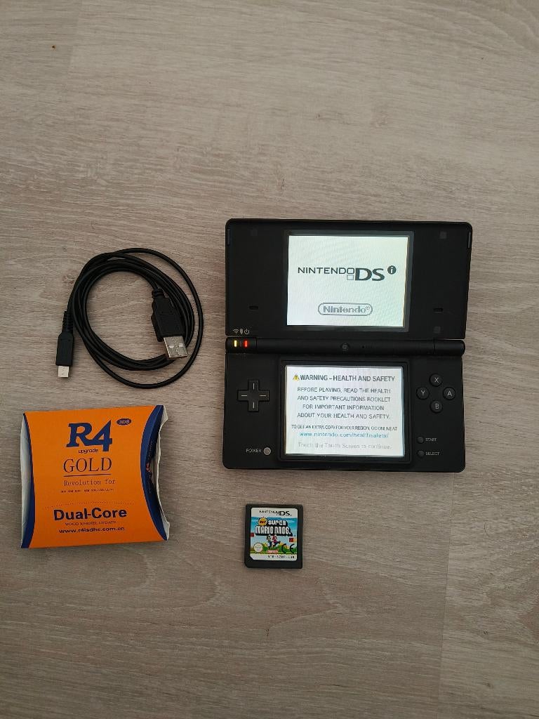 Nintendo DSi zwart, Consoles de jeu & Jeux vidéo, Dsi, Enlèvement, Utilisé, Avec jeux