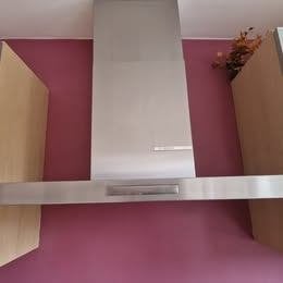 Grande hotte en inox Bosch, Enlèvement, Comme neuf, Autoportant, Hotte murale