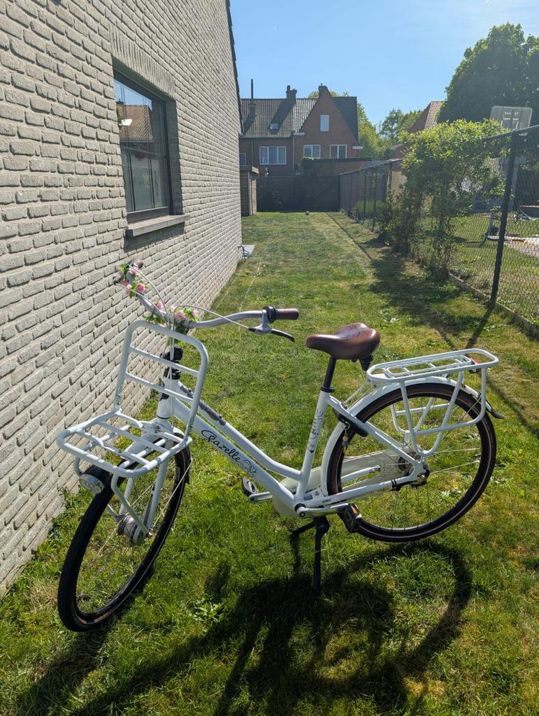 Miss Grace Gazelle, Fietsen en Brommers, Ophalen, Zo goed als nieuw, Gazelle, Versnellingen
