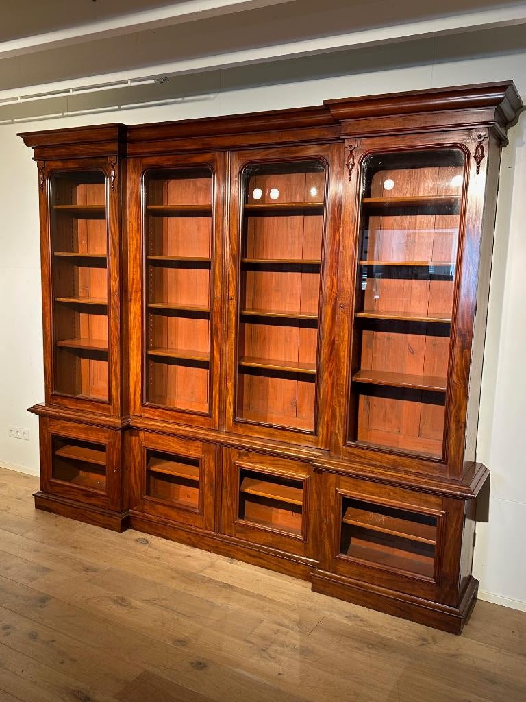 Grote antieke mahoniehouten boekenkast, Antiek en Kunst, Ophalen of Verzenden