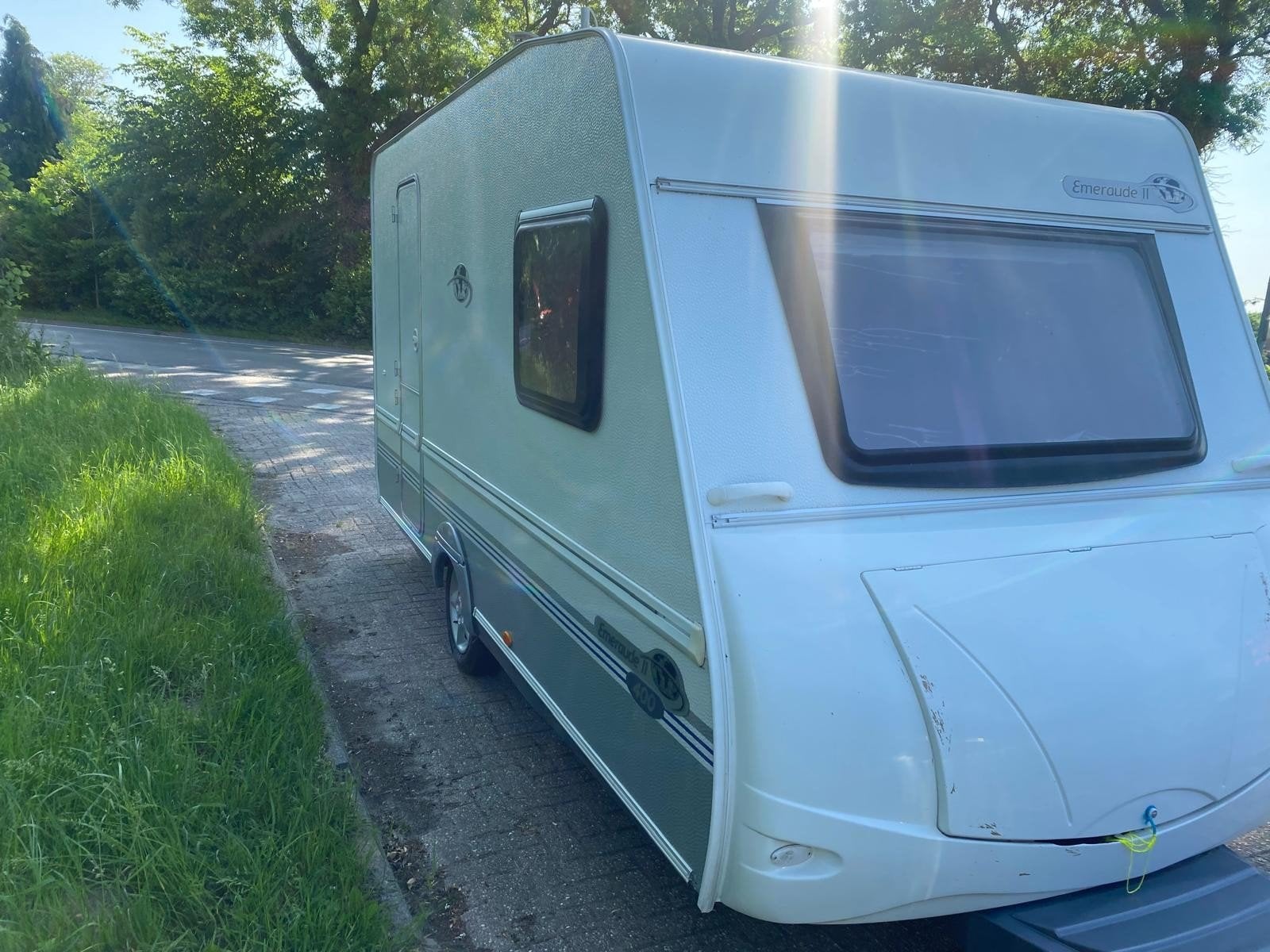 caravan, Caravanes & Camping, Jusqu'à 4 m, Particulier, 500 - 750 kg, Lit fixe