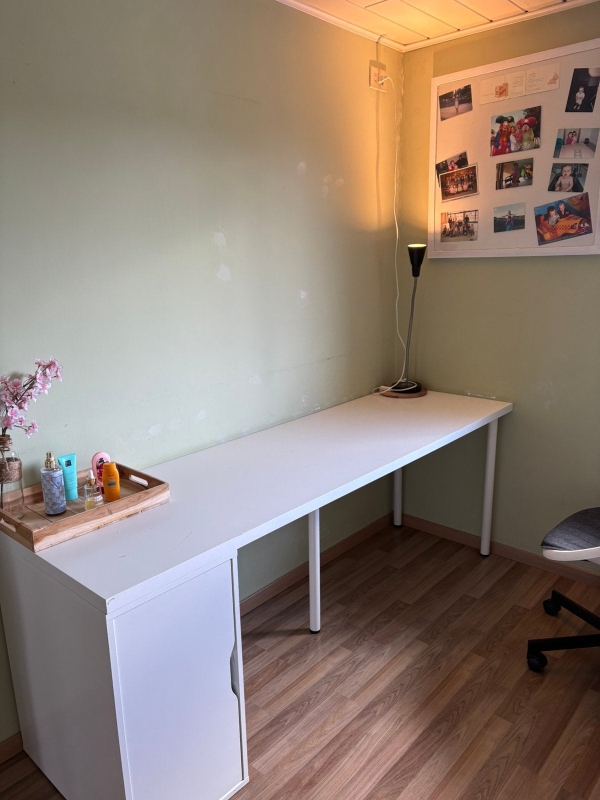 Witte ikea bureau, Huis en Inrichting, Ophalen, Gebruikt, Hout, IKEA