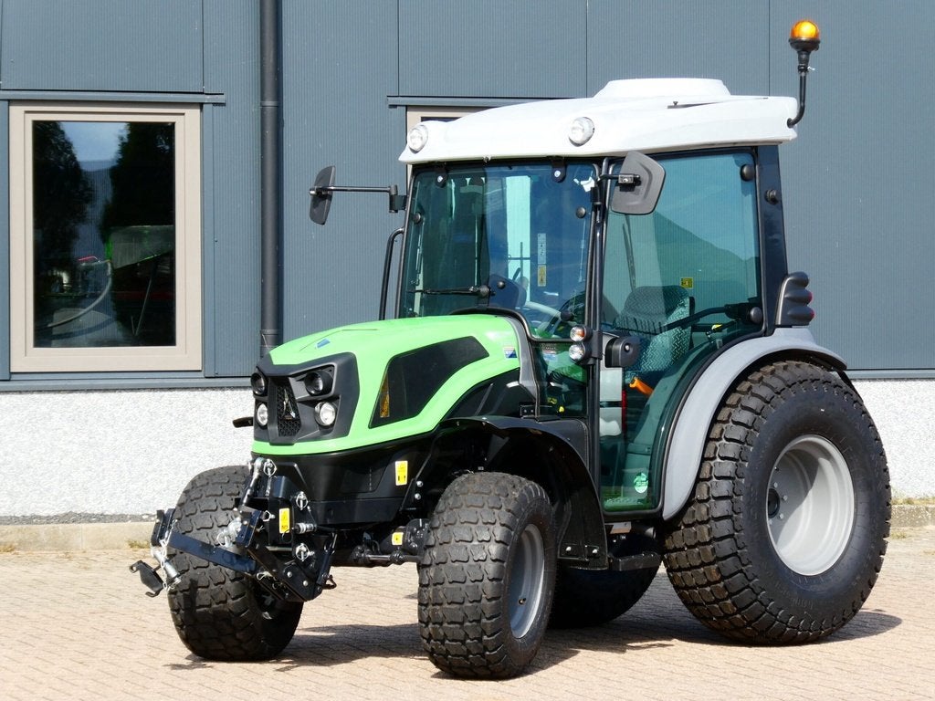 Deutz 3060 4wd, Autres marques, Jusqu'à 2500, Infonl@deutz.com, Jusqu'à 80 ch