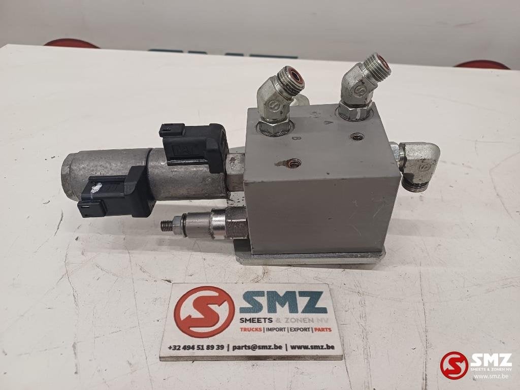 Solenoid valve + press reduction Caterpillar