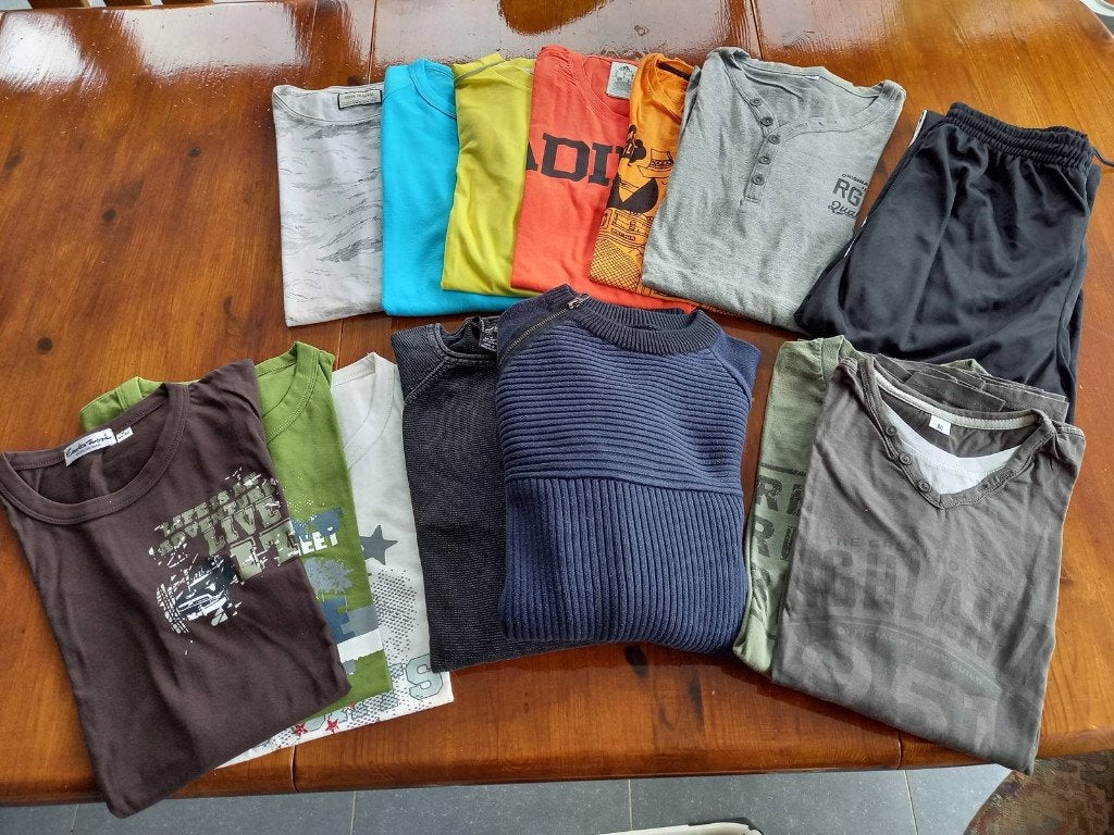 Pakket kledij maat Medium (14 stuks), ook apart, Vêtements | Hommes, Packs de vêtements pour hommes, Enlèvement, Comme neuf, Taille 48/50 (M)