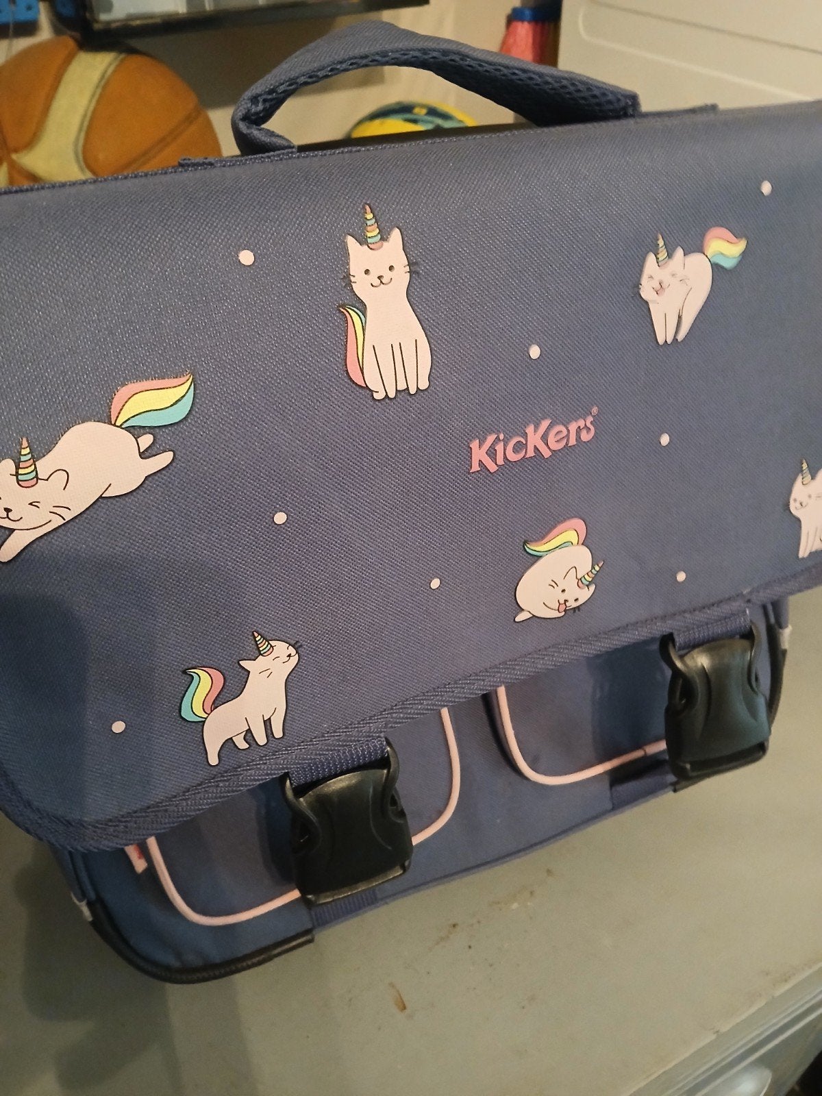 Kickers Unicorn boekentas - trolley/rugzak, Handtassen en Accessoires, Tassen | Schooltassen, Ophalen, 30 tot 40 cm, Zo goed als nieuw