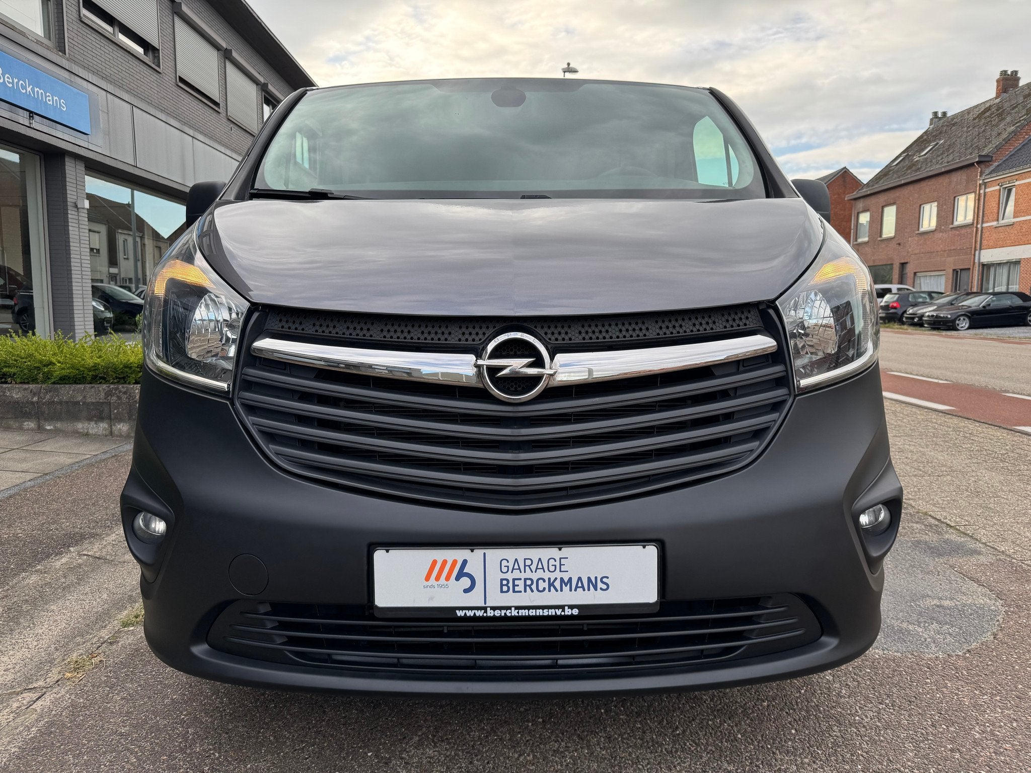 Opel Vivaro Cargo L1H1 1.6 Diesel in bijna NIEUW-staat!, Autos, Opel, Achat, Entreprise, 3 places, Autre carrosserie