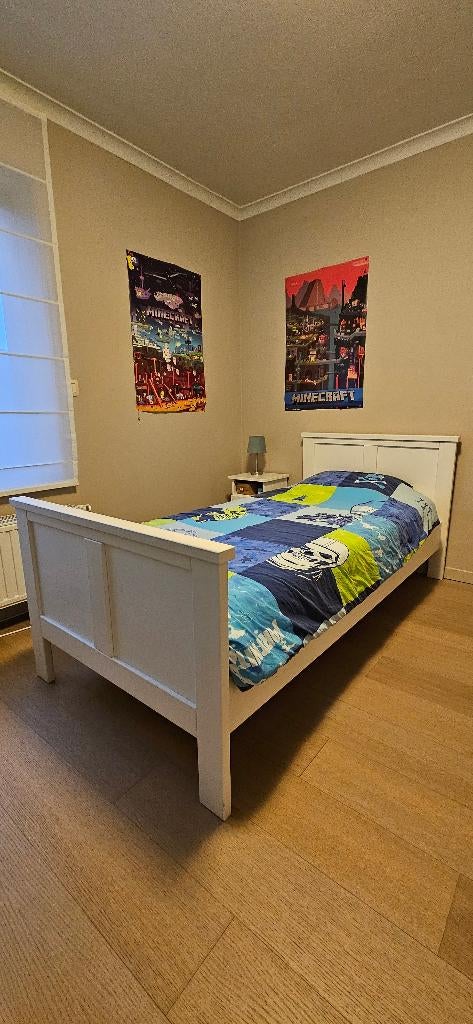 Kinderbed 90x200 met nachtkastje, Sommier à lattes, Enlèvement, 180 cm ou plus, 85 à 100 cm