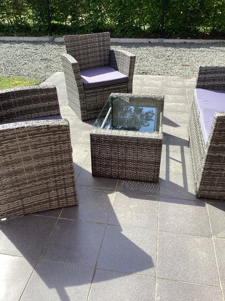 Loungeset, Ophalen, 4 zitplaatsen, Kunststof, Zo goed als nieuw