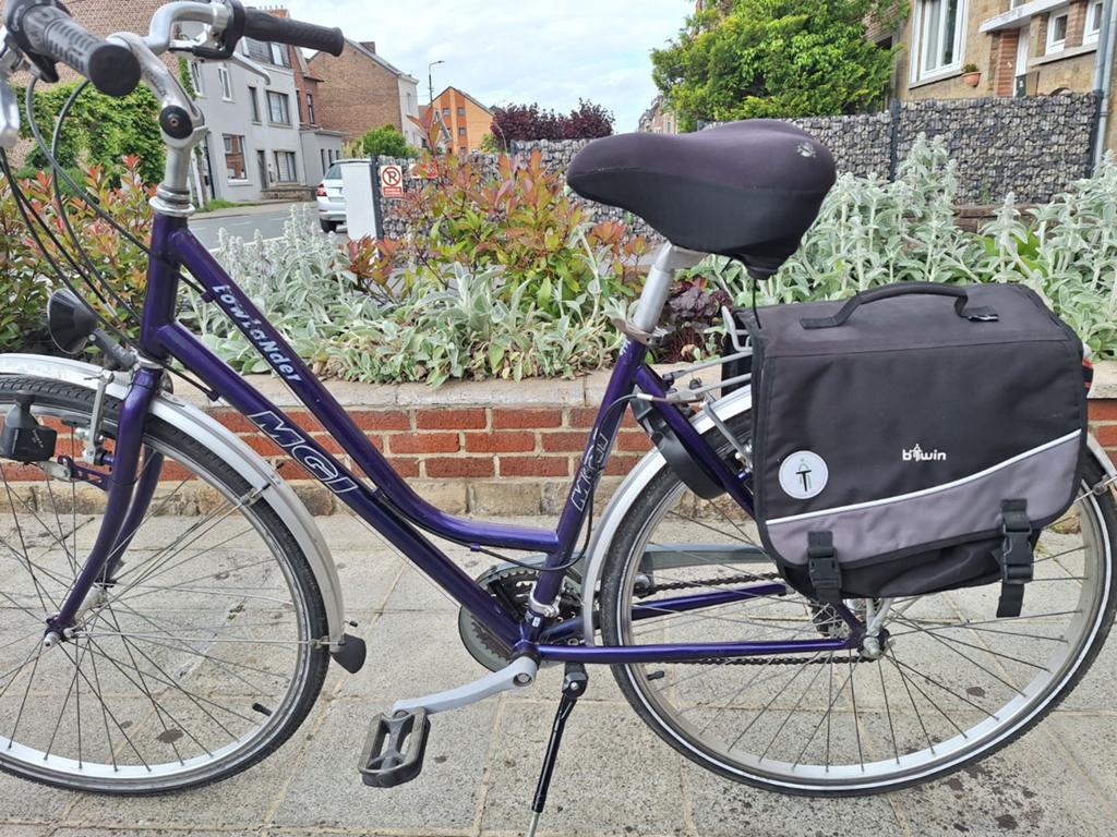 Vélo de ville femme  21 vitesses roues 28 pouces, Enlèvement, Vitesses
