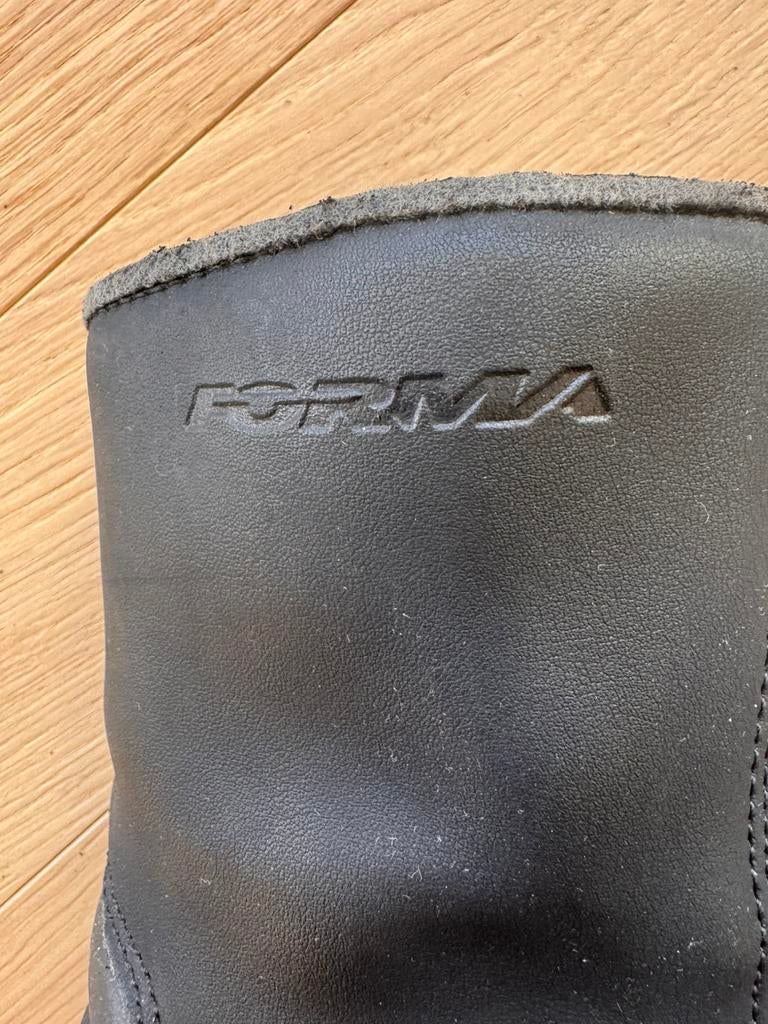 Moto laarzen, Ophalen, Laarzen