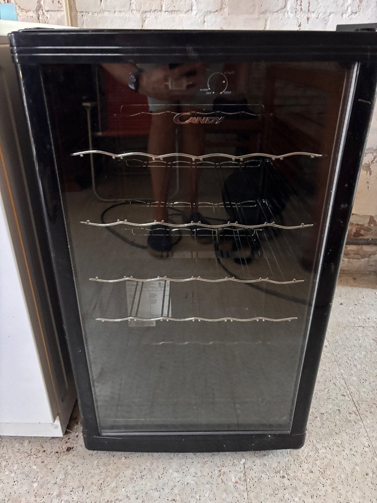 Refroidisseur à vin - réfrigérateur, Electroménager, Réfrigérateurs & Frigos, 85 à 120 cm, Sans bac à congélation, Enlèvement