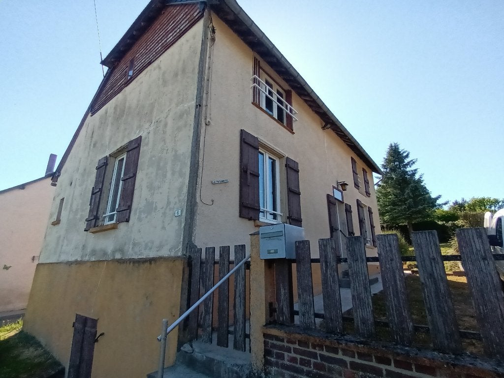 Vrijstaand huis, Immo, Buitenland, Frankrijk, Woonhuis, Dorp, Verkoop zonder makelaar