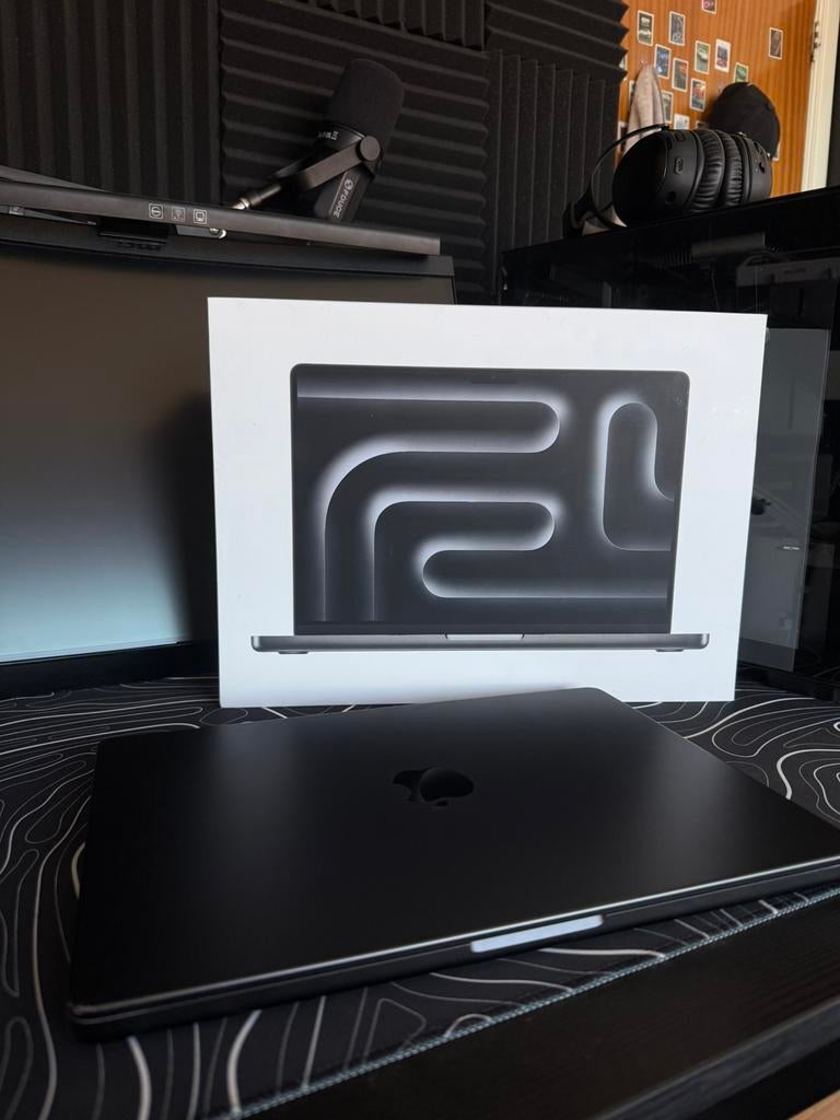 Apple MacBook Pro (M3pro, 2024), Informatique & Logiciels, Ordinateurs portables Windows, 14 pouces, SSD, Enlèvement