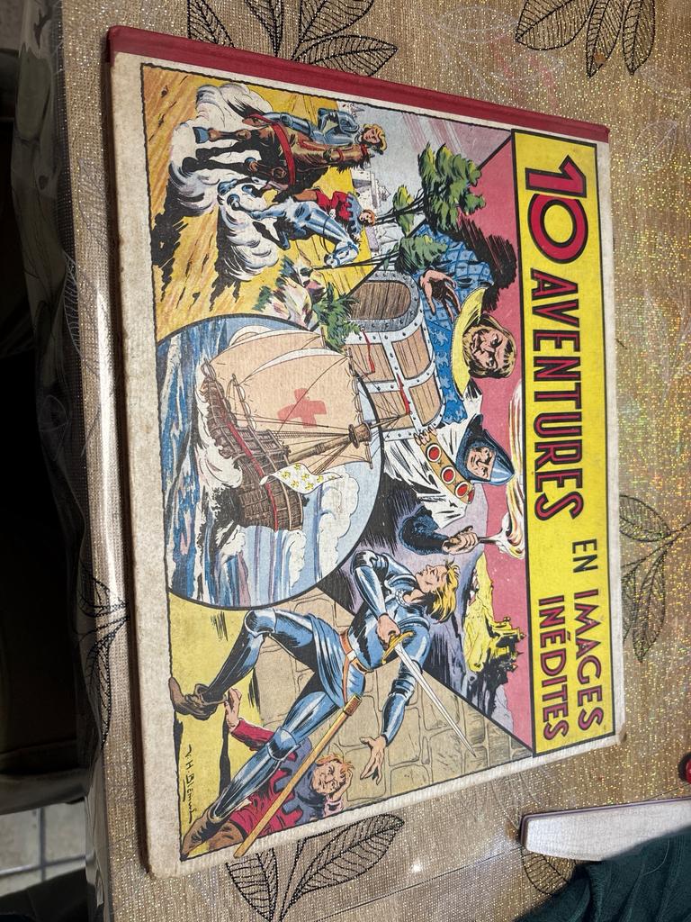 Rare album BD 1950 : 10 aventures inédites (éditions Kapp), Collections, Personnages de BD, Comme neuf, Enlèvement ou Envoi