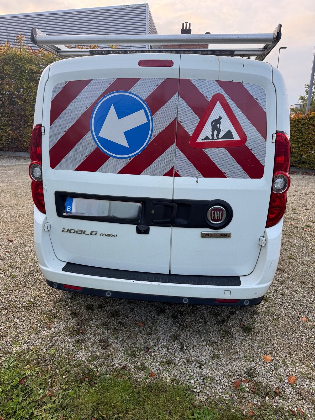 Fiat Doblo Maxi, Achat, 3 places, Boîte manuelle, Entretenue par le concessionnaire