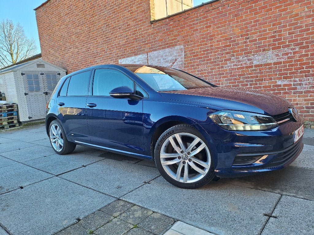 VW golf 7,5 facelift model atlantic blue 18 inch, Voorwielaandrijving, Stof, 5 deurs, 3 cilinders