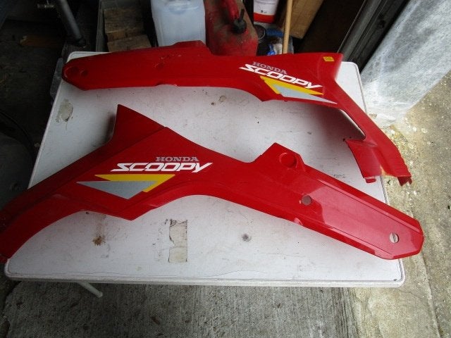 2dehands kappen Honda Scoopy I met spaakwielen 1984 - 1996, Fietsen en Brommers, Brommeronderdelen | Algemeen, Ophalen of Verzenden