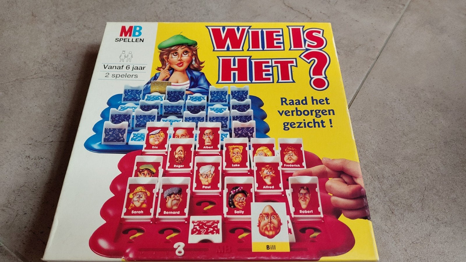 Spel Wie is het?, Ophalen