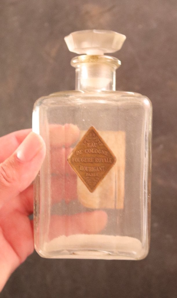 Antiek parfumflesje uit Parijs, Ophalen of Verzenden