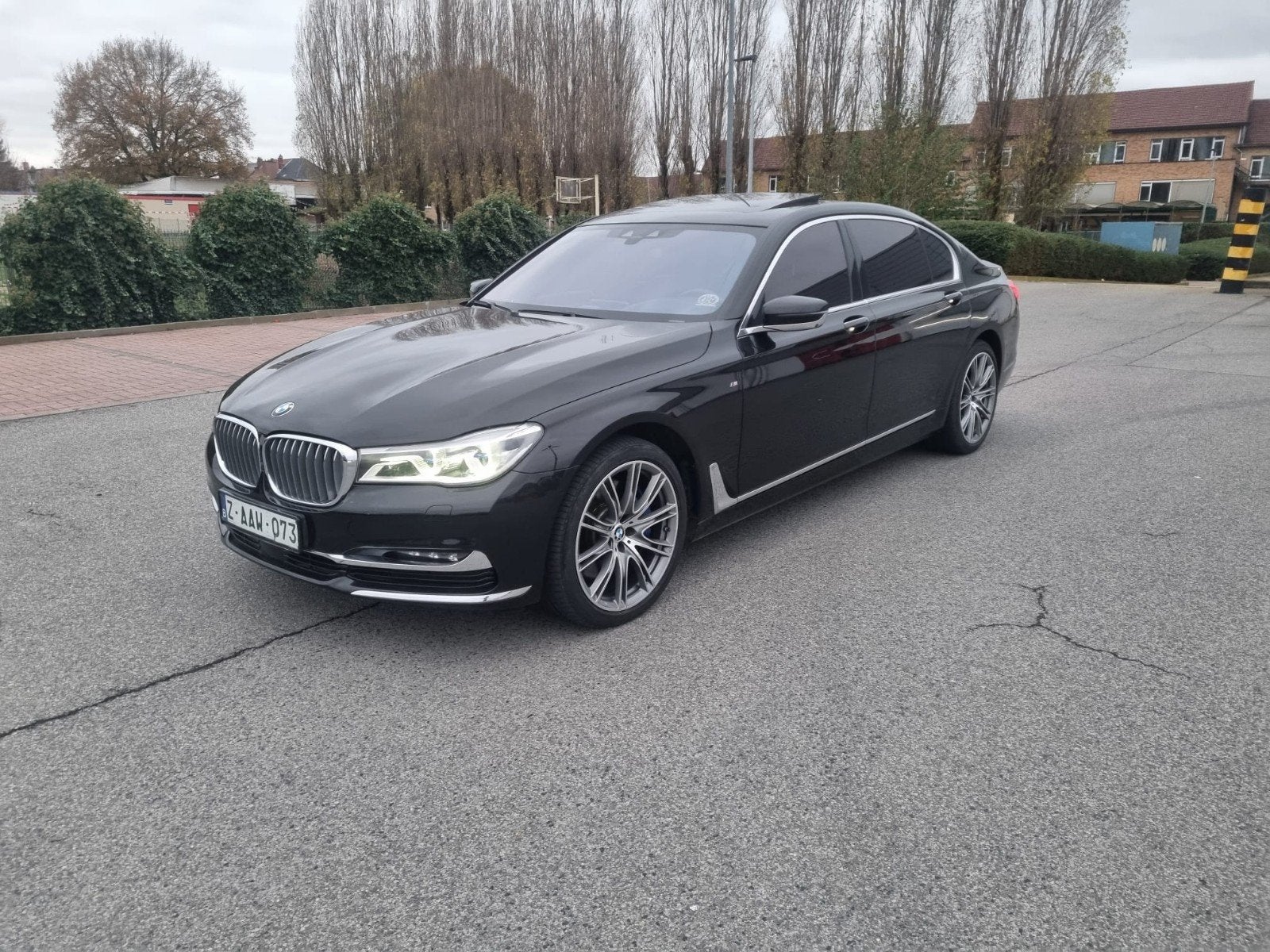 BMW 750 il *** 50.000 km ***, Auto's, Euro 6, Particulier, Te koop, Benzine