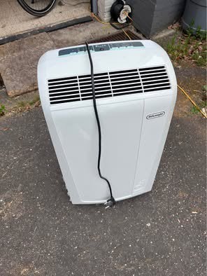 Mobiele airco De’Longhi Pinguino PAC N77 ECO, Elektronische apparatuur, Airco's, Ophalen, Ventileren, Zo goed als nieuw, Afstandsbediening