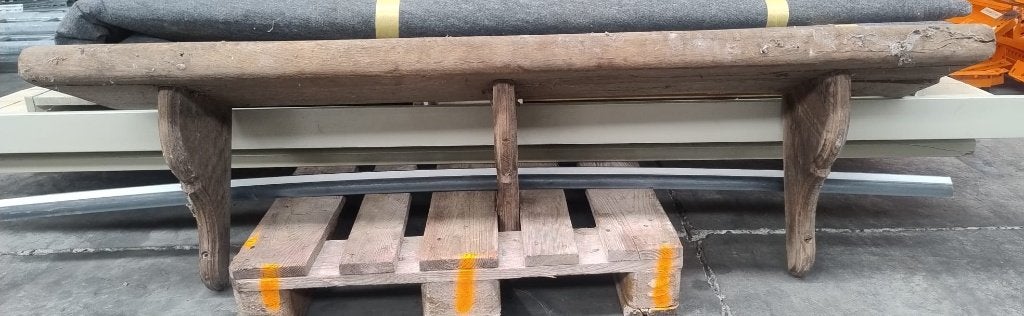 Vintage/antiek wandmeubel-legplank-kapstok, Ophalen