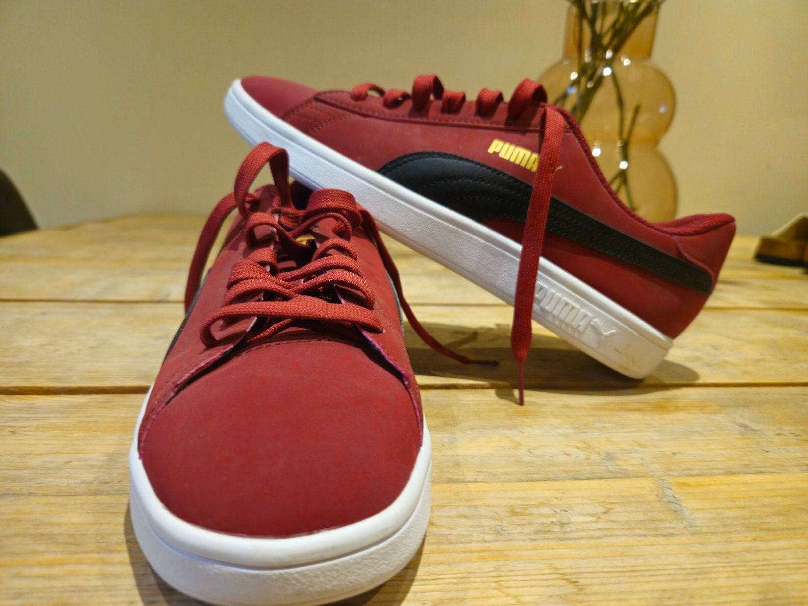 Sneakers PUMA bordeaux — Taille 42 — Bon état, Enlèvement ou Envoi, Blanc, Baskets