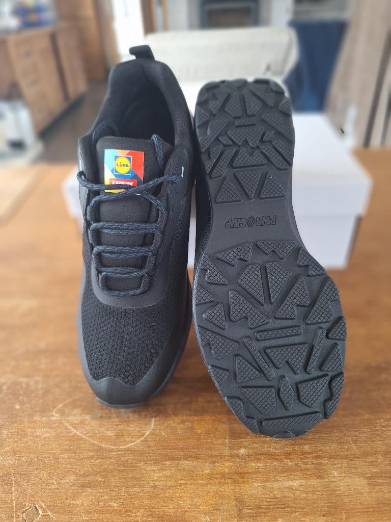 Lidl trek working shoes, Vêtements | Hommes, Neuf, Enlèvement ou Envoi, Général, Autres tailles