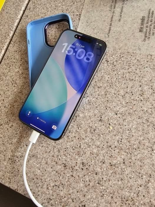 Iphone 15 pro, GOED LEZEN, Telecommunicatie, Mobiele telefoons | Apple iPhone, Zo goed als nieuw, 128 GB, Zonder abonnement, Zonder simlock