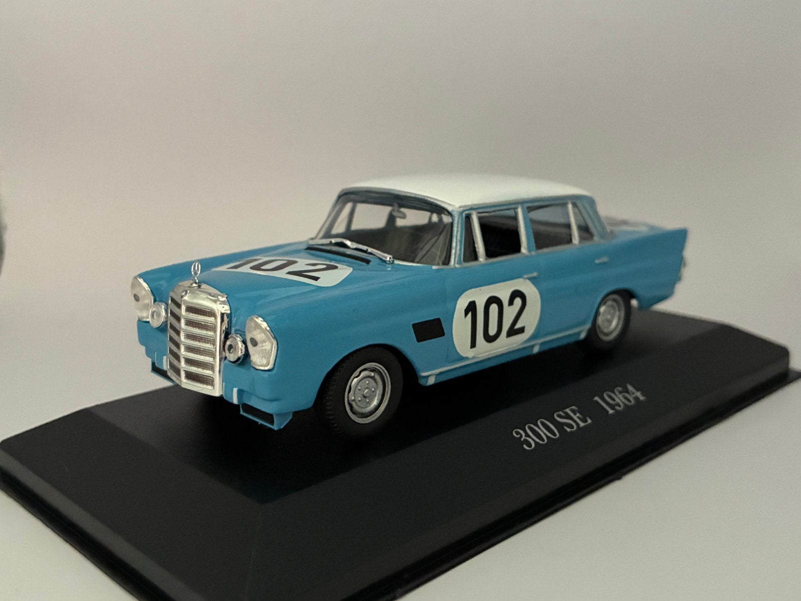 Mercedes-Benz 300SE #102 (Type W112) 1961 - Édition, Envoi, Neuf, Voiture, Autres marques